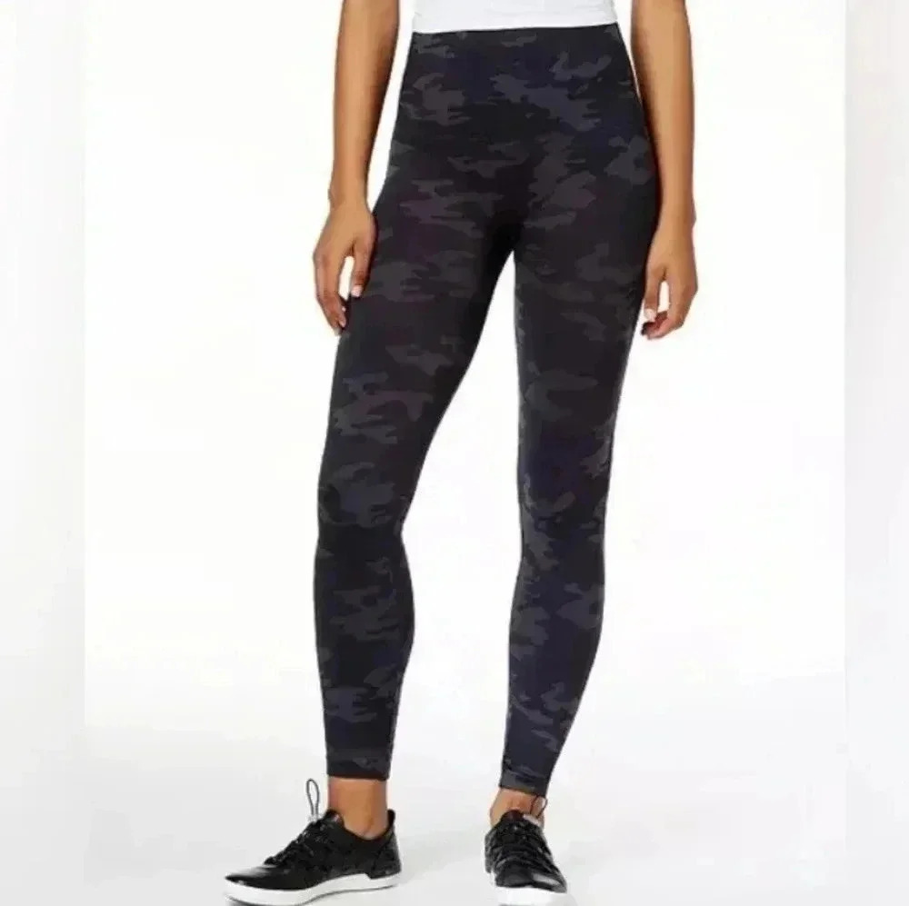 Spanx Look At Me Now Cropped‎ Leggings Black Camo S/P 20099R High Waist Womens
